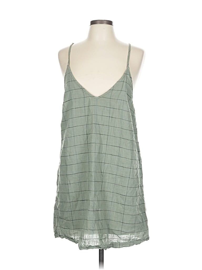 Pre-owned Rvca Casual Dress In Green
