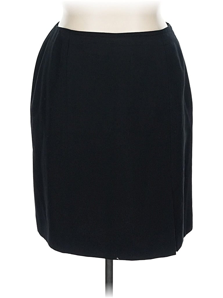 Pre-owned Jones New York Casual Skirt In Black