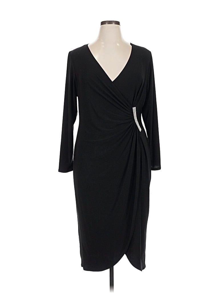 Pre-owned R & M Richards Cocktail Dress In Black