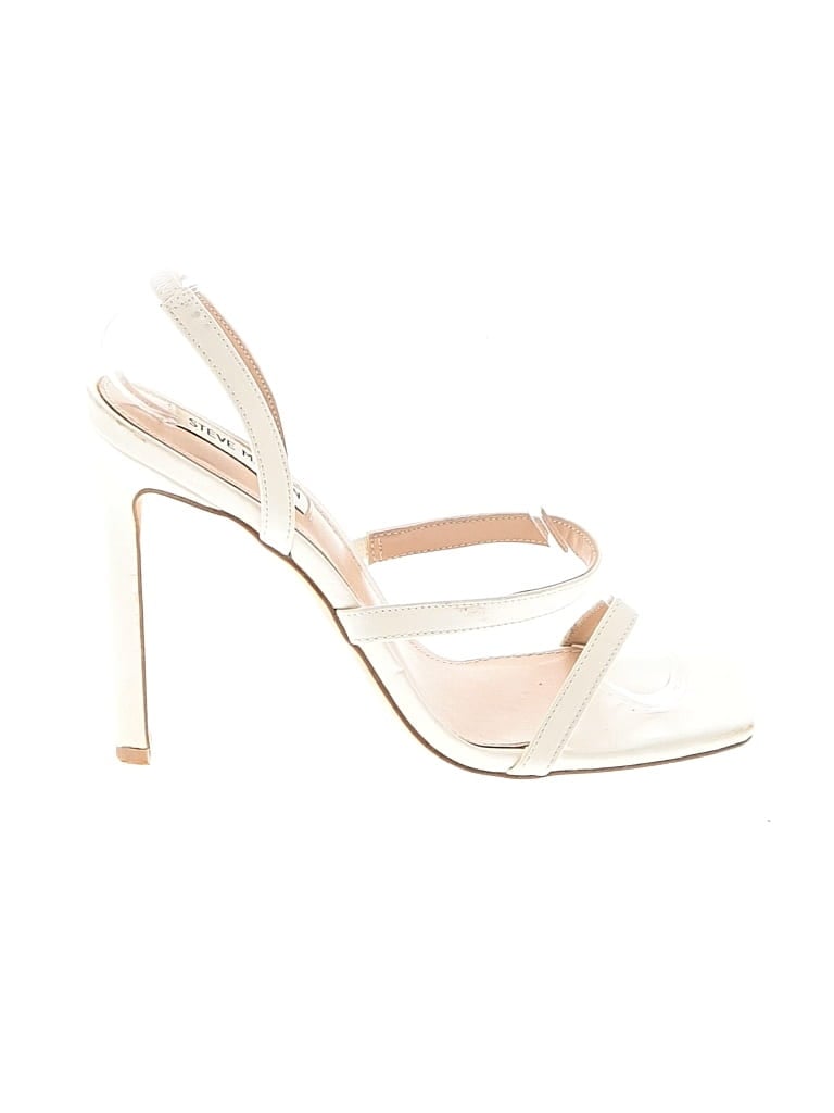 Pre-owned Steve Madden Sandals In White