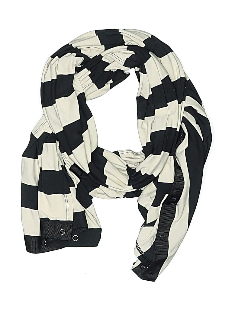 Pre-owned Lululemon Athletica Scarf In Black