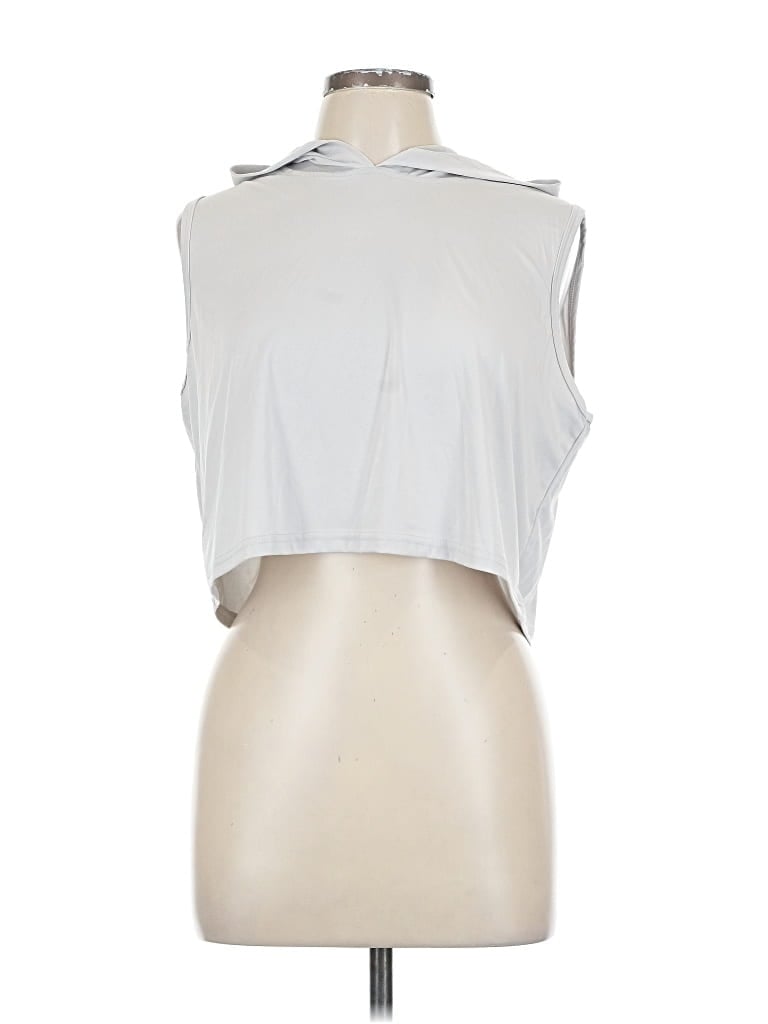 Pre-owned Real Essentials Sleeveless T-shirt In Silver