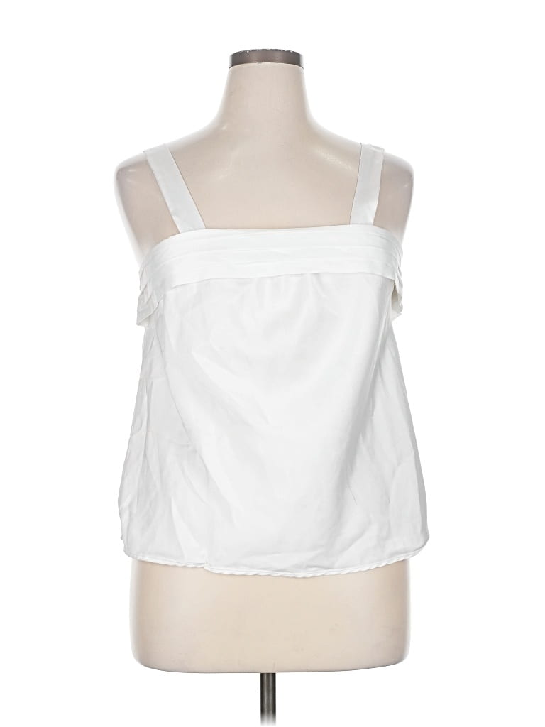 Pre-owned Jcpenney Sleeveless Blouse In White