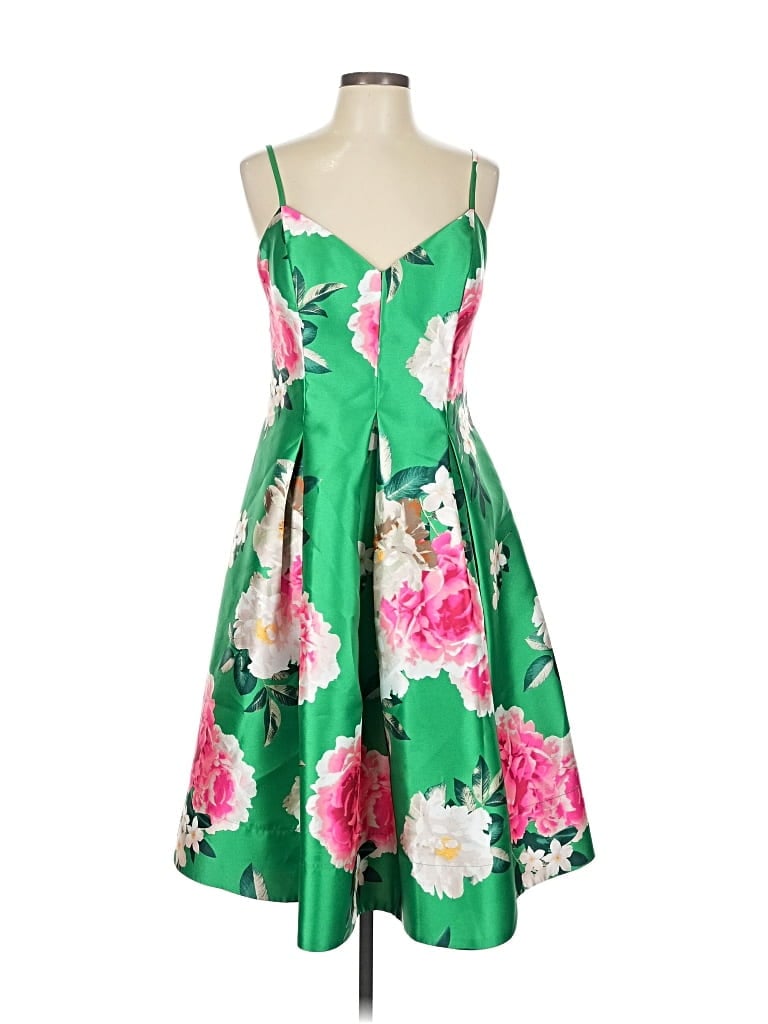 Pre-owned Eliza J Cocktail Dress In Green