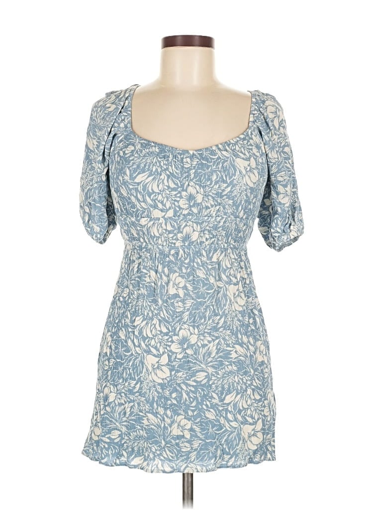 Pre-owned Fashion Nova Casual Dress In Blue