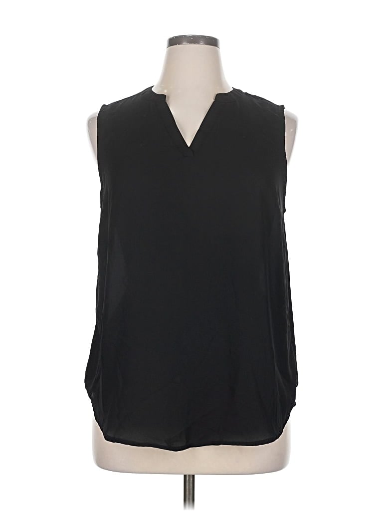 Pre-owned Maurices Sleeveless Blouse In Black