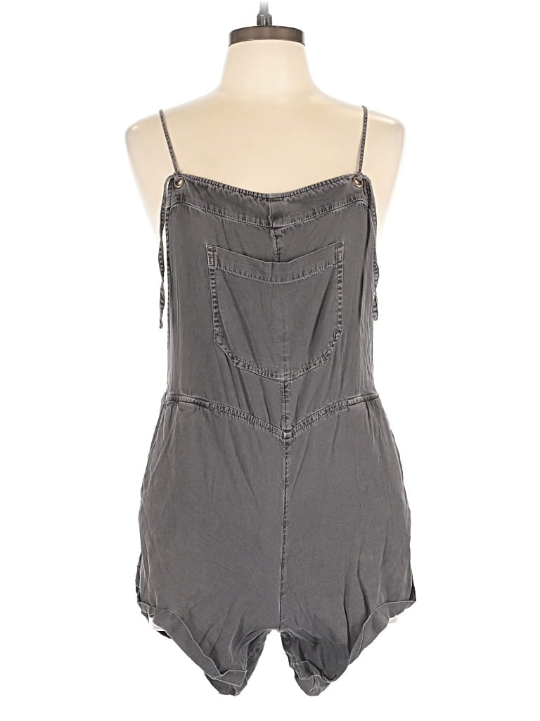 Pre-owned Billabong Romper In Gray
