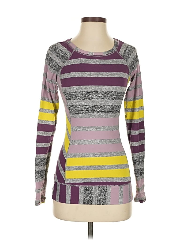 Pre-owned Lululemon Athletica Long Sleeve T-shirt In Purple