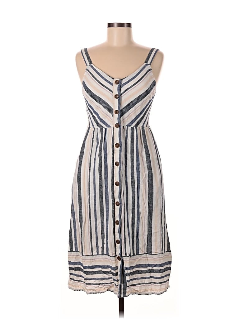 Pre-owned Target Casual Dress In White