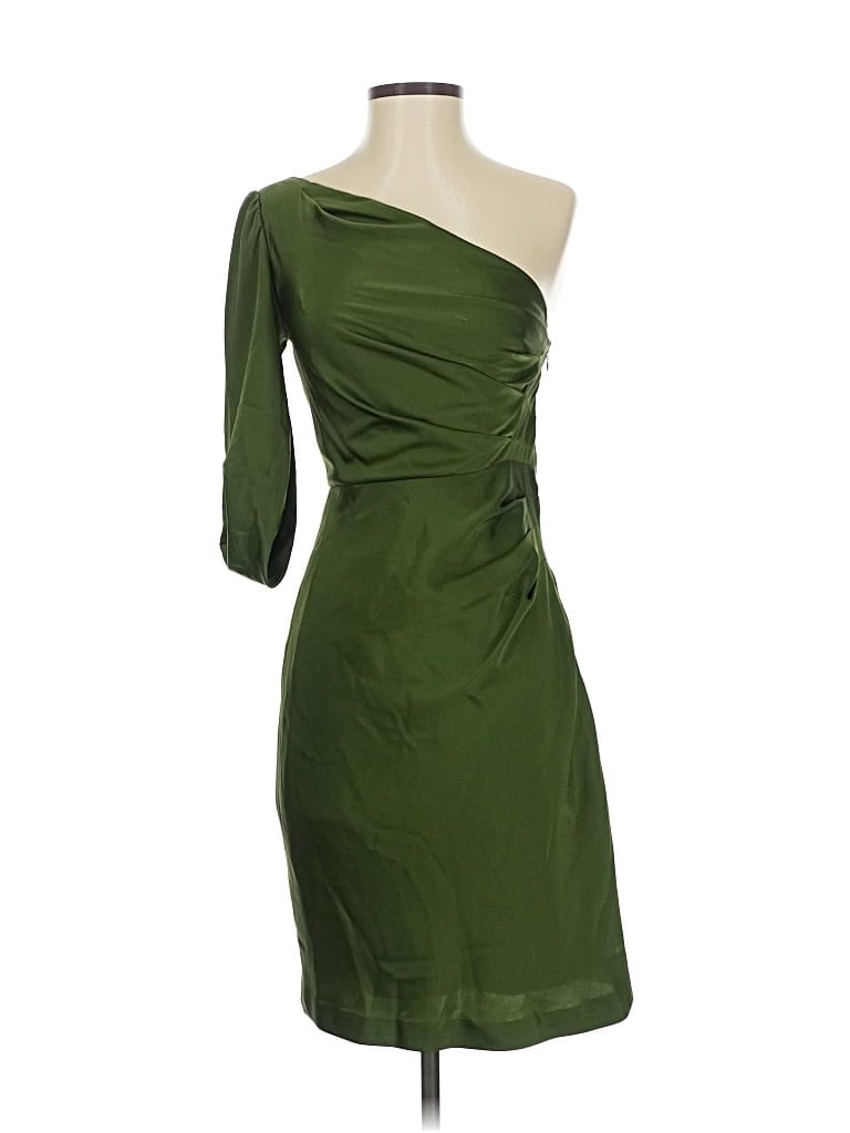 Pre-owned Bcbgmaxazria Cocktail Dress In Green