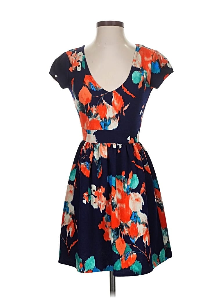 Pre-owned Trixxi Casual Dress In Blue