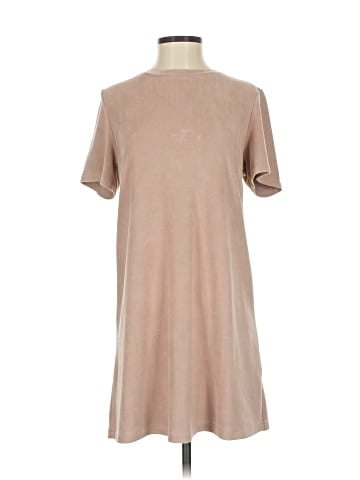 Mod Ref Casual Dress (view 1)