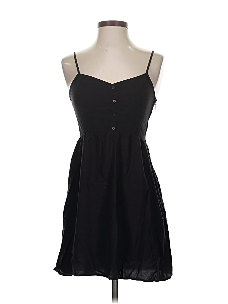 Pre-owned Divided By H&m Casual Dress In Black
