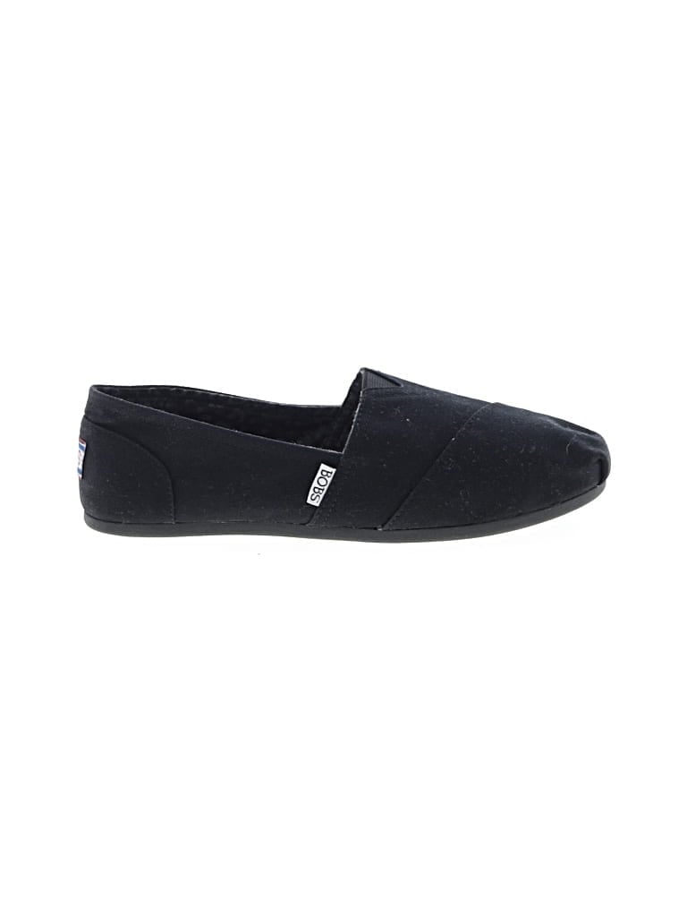 Pre-owned Skechers Flats In Black