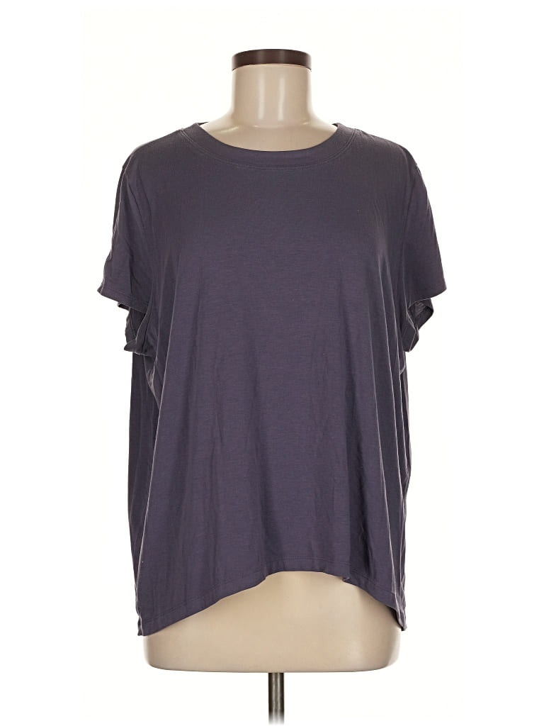 Pre-owned Athleta Short Sleeve T-shirt In Purple