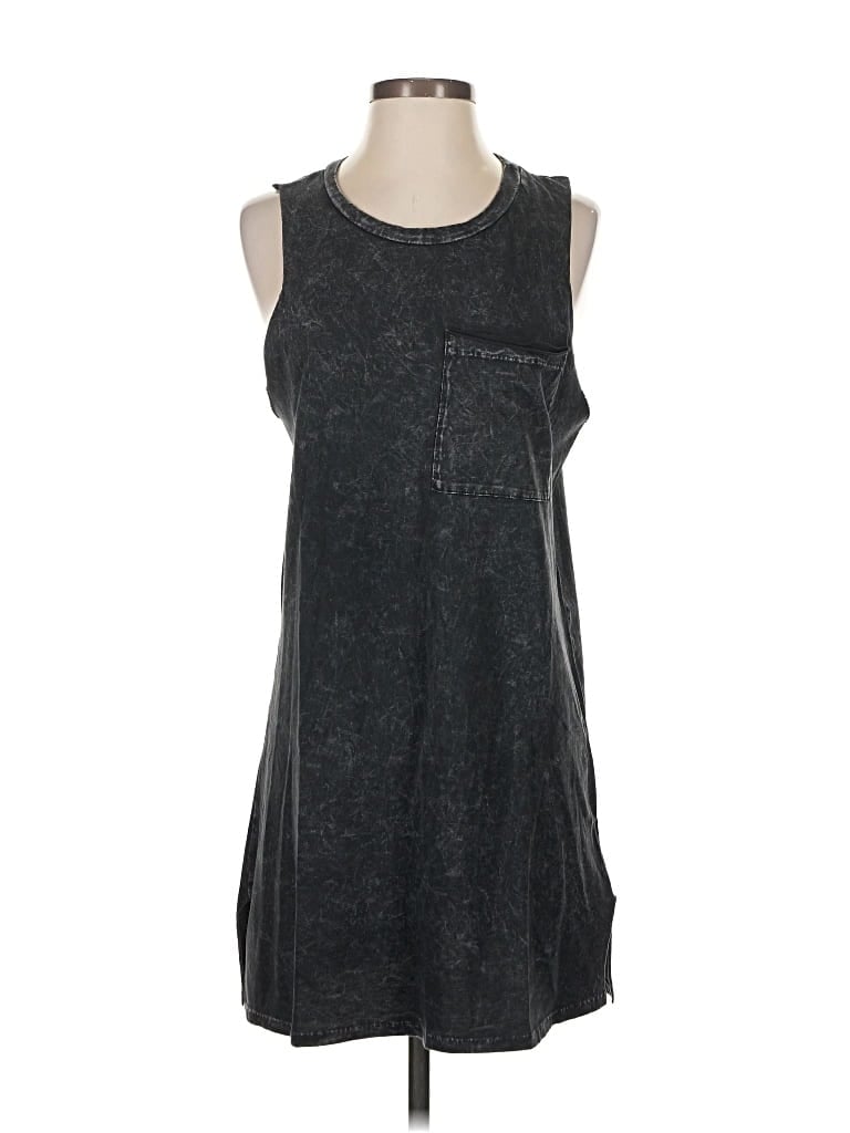 Pre-owned Urban Outfitters Casual Dress In Gray