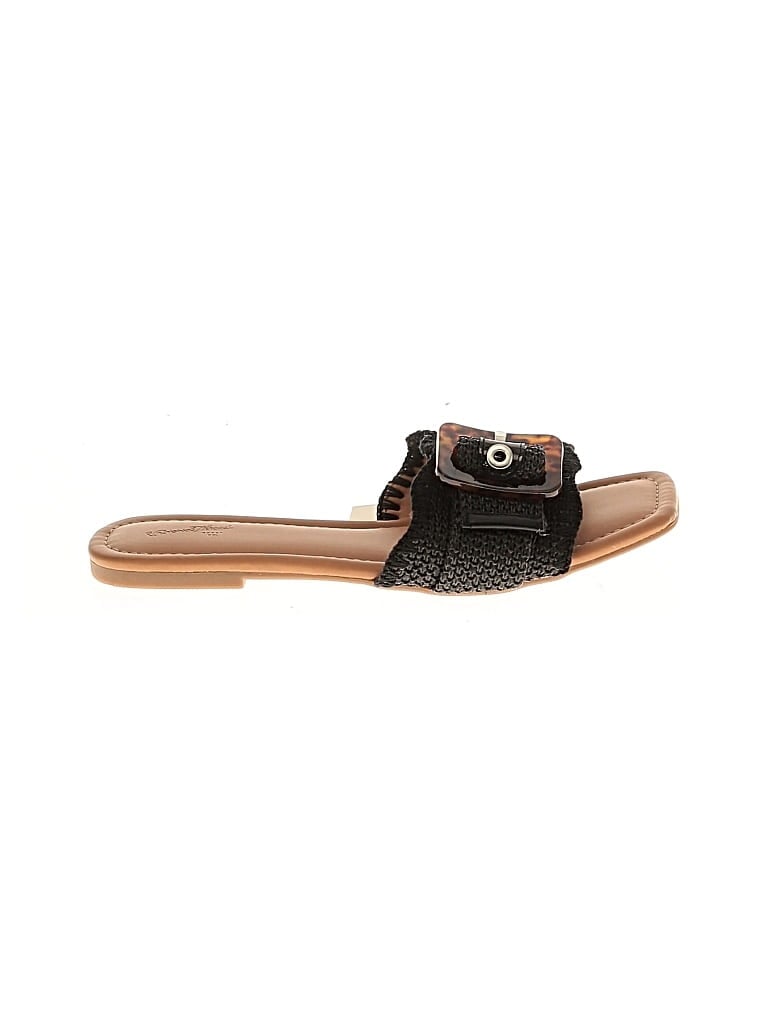 Universal Thread Sandals In Black