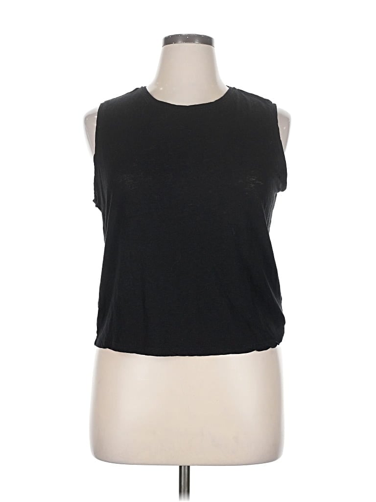 Pre-owned Athleta Sleeveless T-shirt In Black