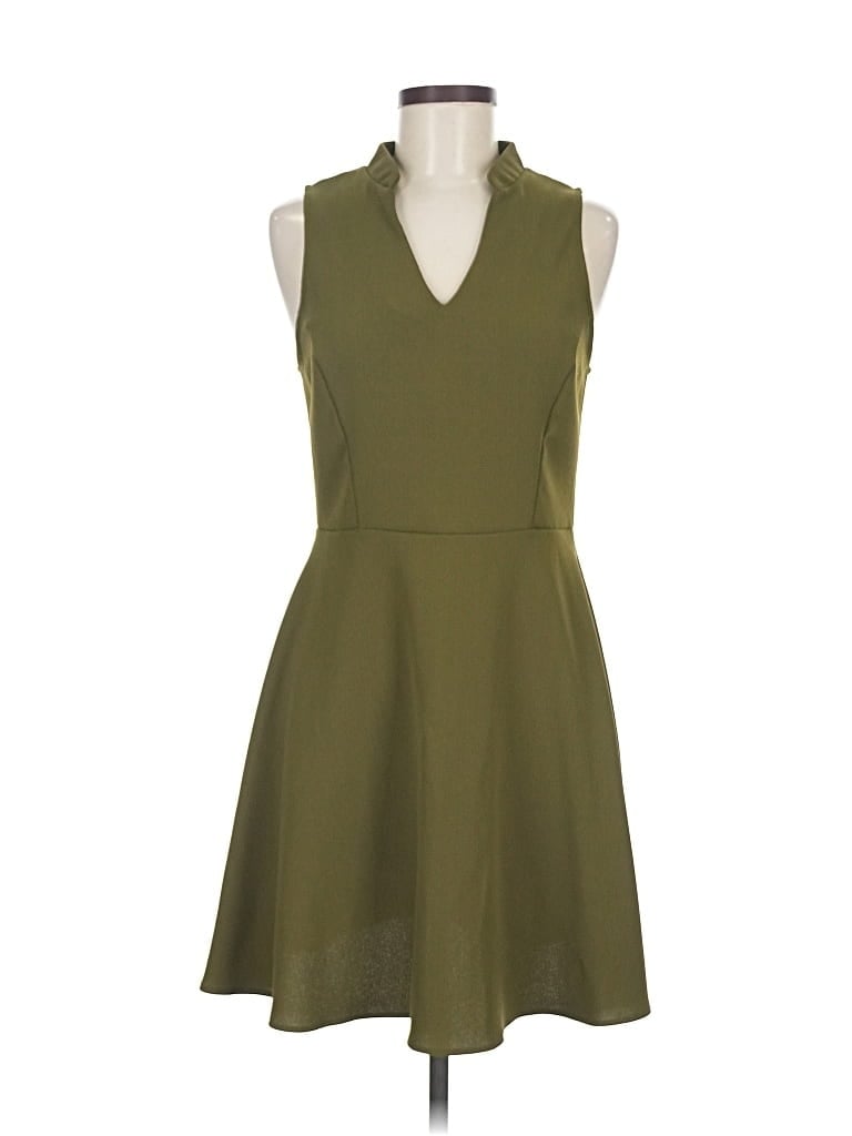 Pre-owned Everly Casual Dress In Green