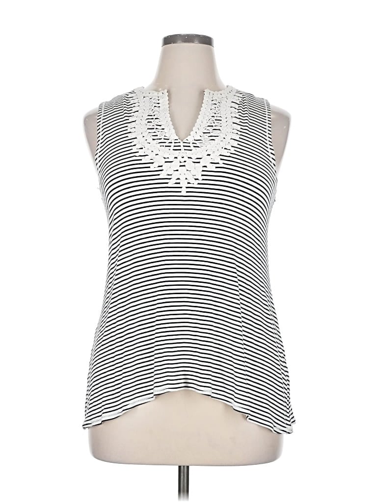 Pre-owned Max Studio Sleeveless Blouse In White