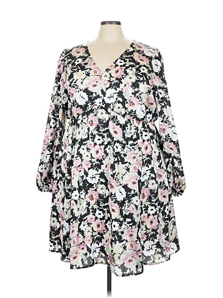 Pre-owned Torrid Casual Dress In Black