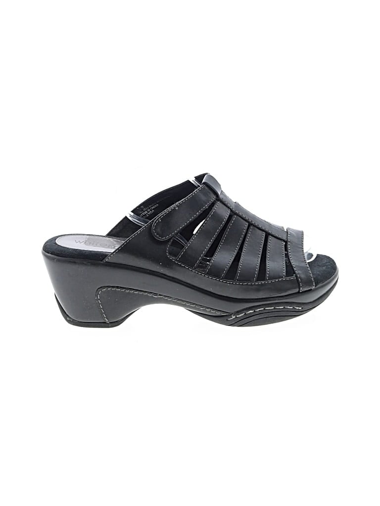 Pre-owned White Mountain Sandals In Black