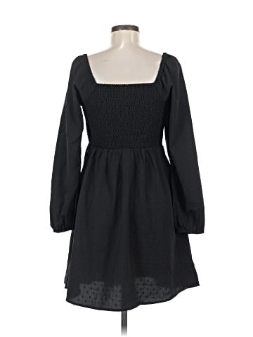 Old Navy Casual Dress (view 2)