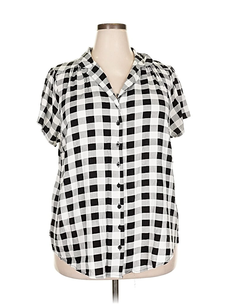 Pre-owned Torrid Short Sleeve Blouse In Black