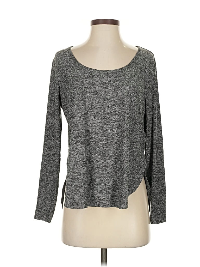 Pre-owned Beyond Yoga 3/4 Sleeve T-shirt In Gray