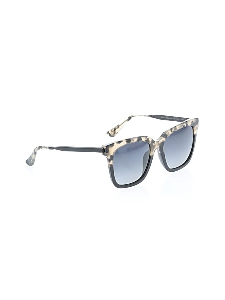 Pre-owned Diff Sunglasses In Black