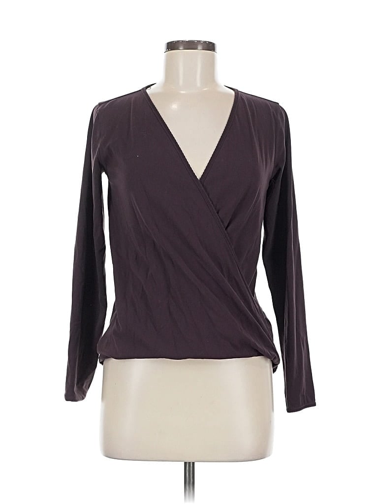 Pre-owned Lululemon Athletica Long Sleeve T-shirt In Burgundy