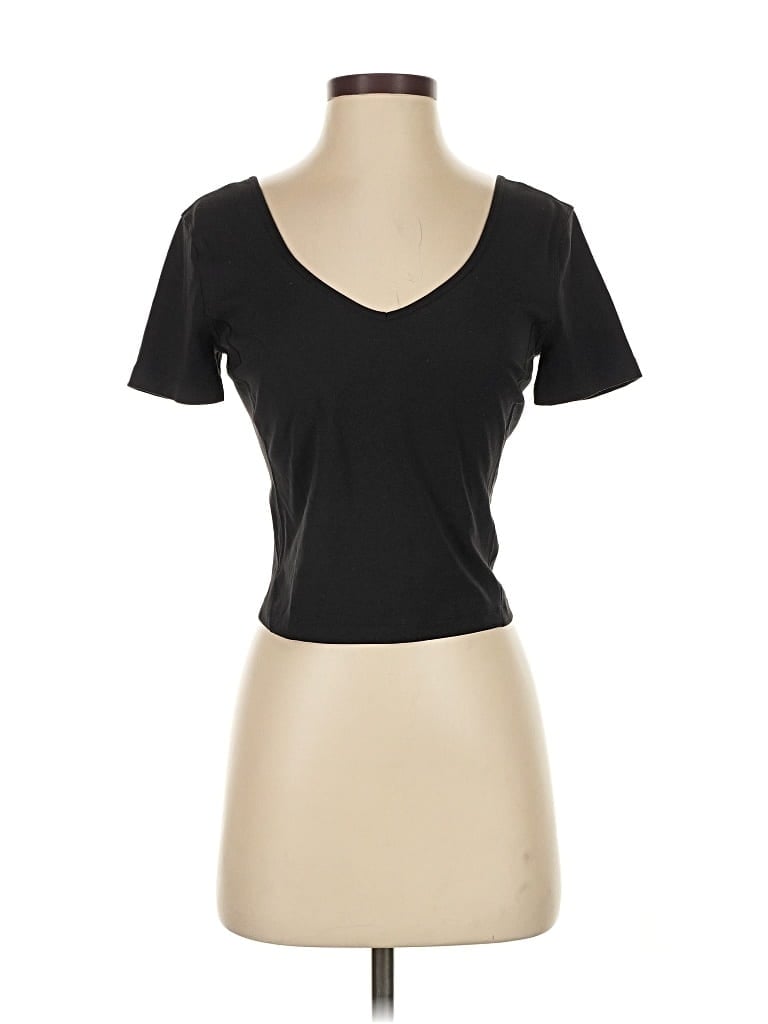 Pre-owned Lululemon Athletica Short Sleeve T-shirt In Black