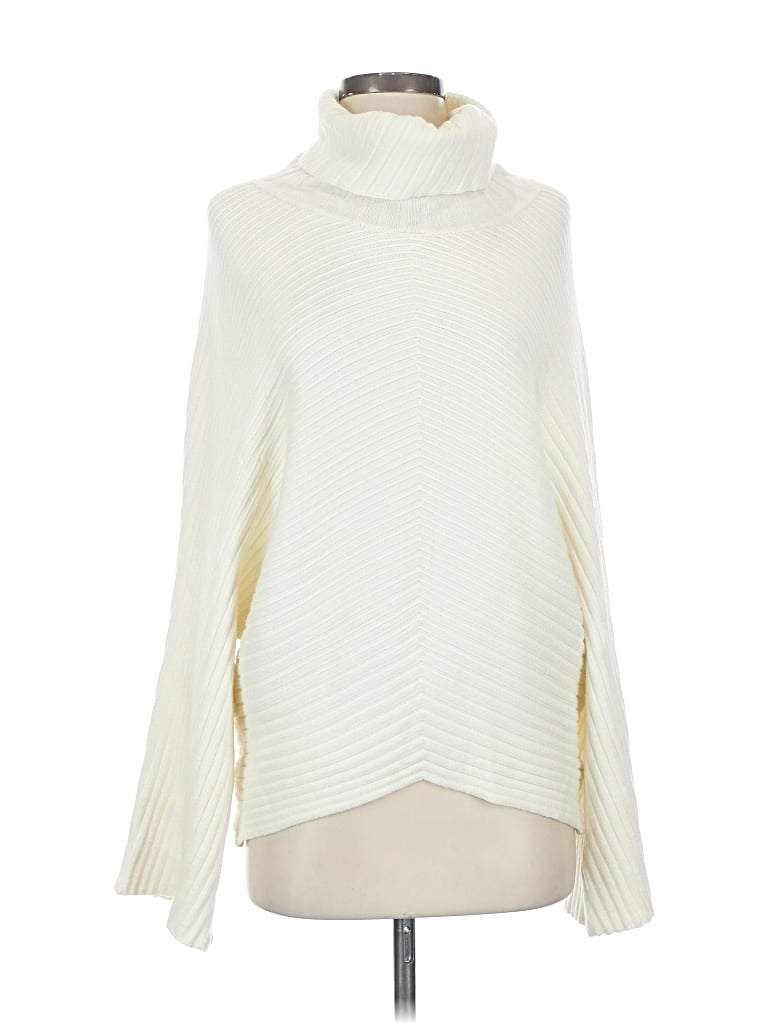Pre-owned Moth Turtleneck Sweater In White