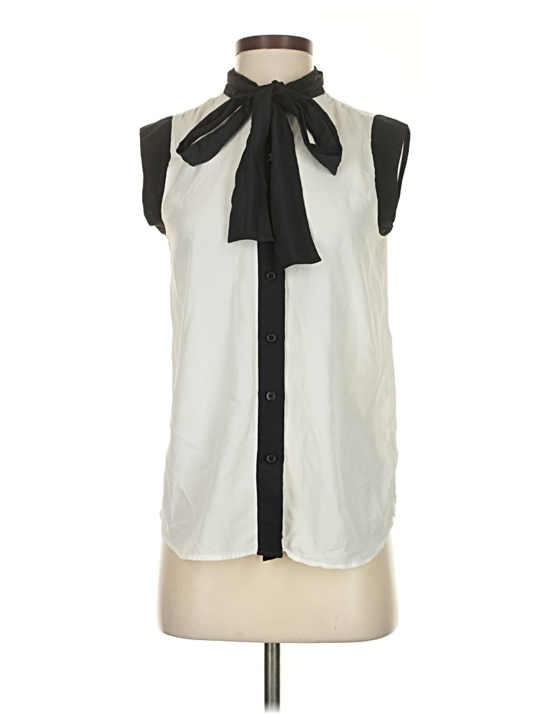 Pre-owned Michael Michael Kors Sleeveless Blouse In White
