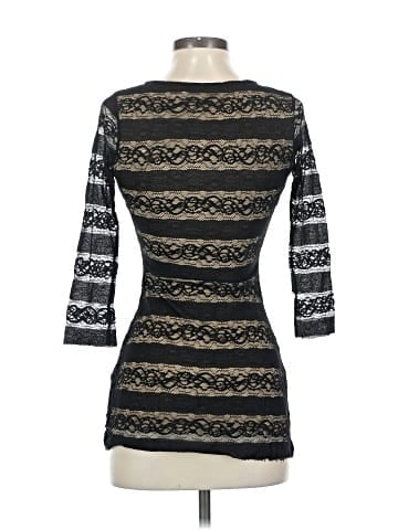 Max Studio 3/4 Sleeve Top (view 2)