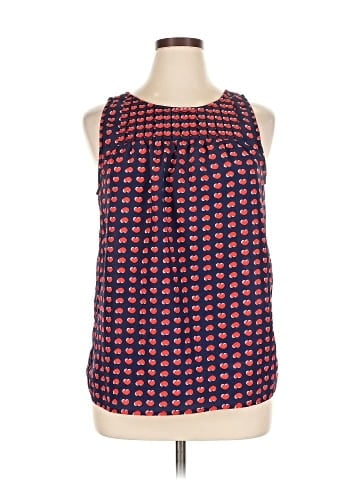Kenar Sleeveless Blouse (view 1)