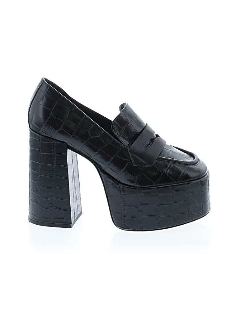 Pre-owned Schutz Heels In Black