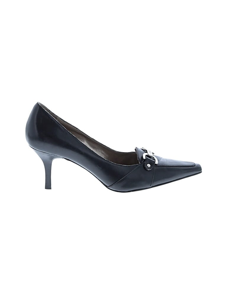 Pre-owned Ak Anne Klein Heels In Black