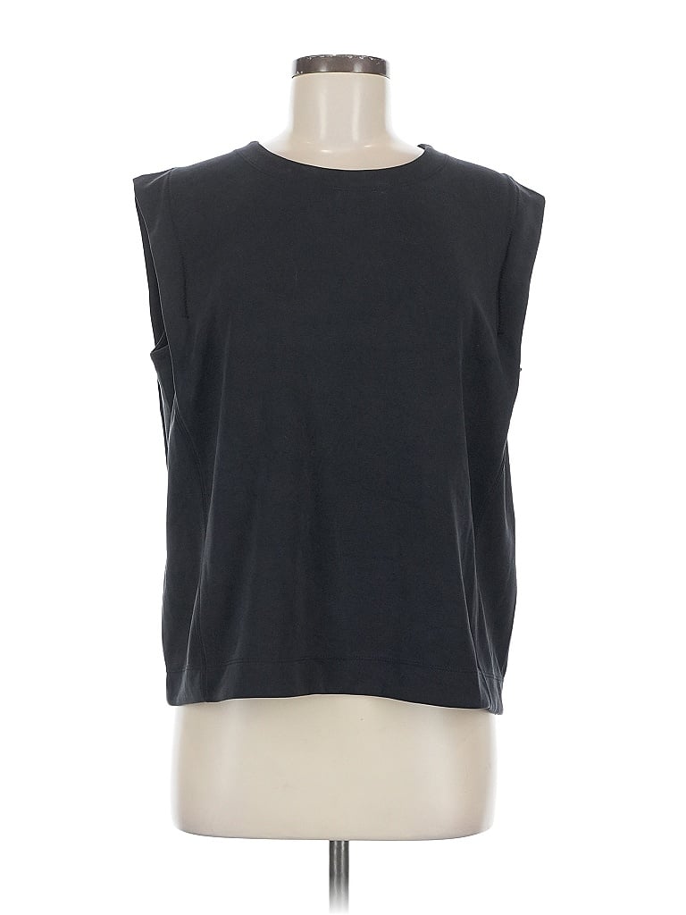 Pre-owned Athleta Sleeveless T-shirt In Black