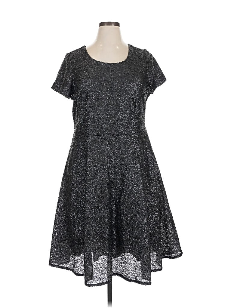 Pre-owned Torrid Cocktail Dress In Silver