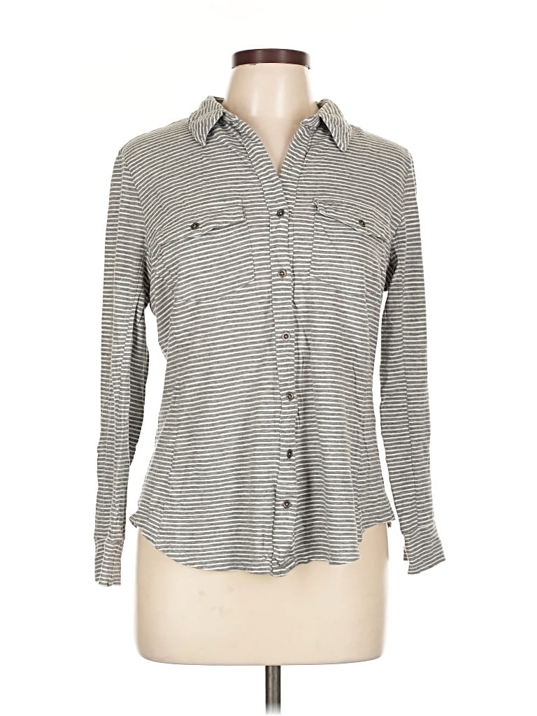 Pre-owned Daisy Fuentes Long Sleeve Button Down Shirt In Gray