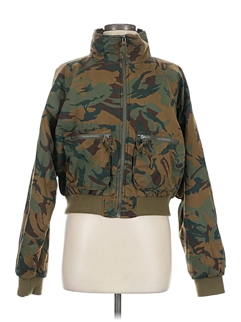 Pre-owned Urban Outfitters Jacket In Green