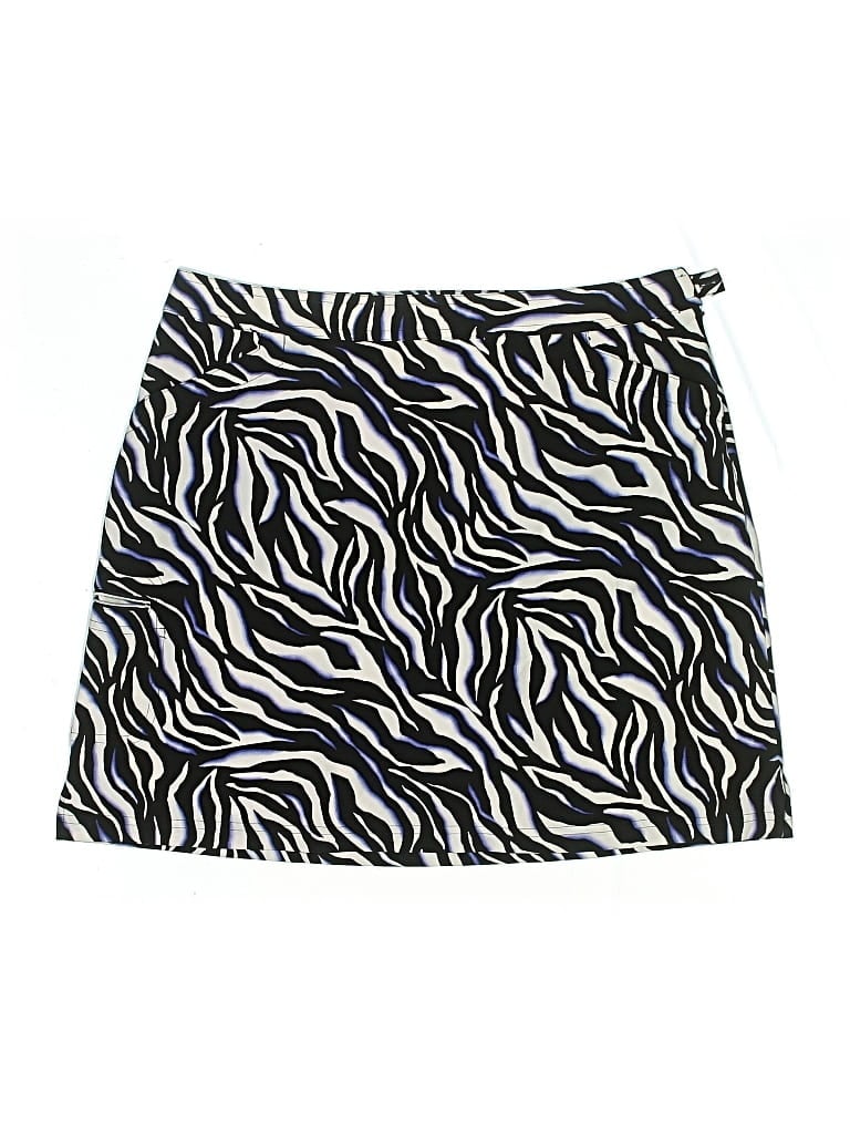 Pre-owned Zenergy By Chico's Casual Skirt In Black