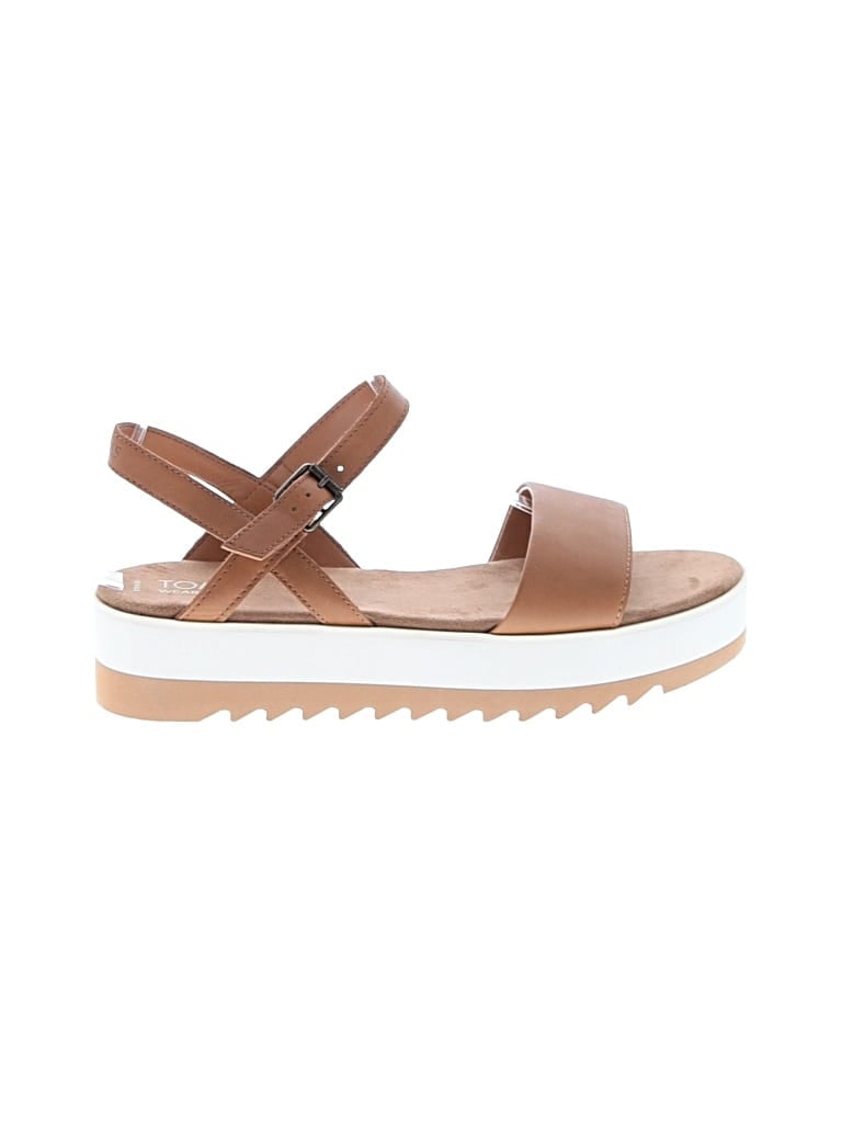 Pre-owned Toms Sandals In Brown