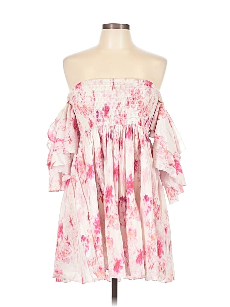 Misa Cocktail Dress In Pink