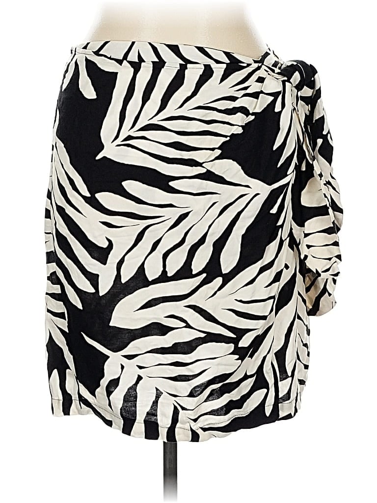 Pre-owned H&m Casual Skirt In White