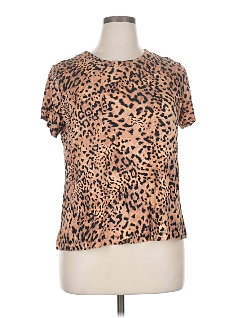 Pre-owned Soma Short Sleeve T-shirt In Brown