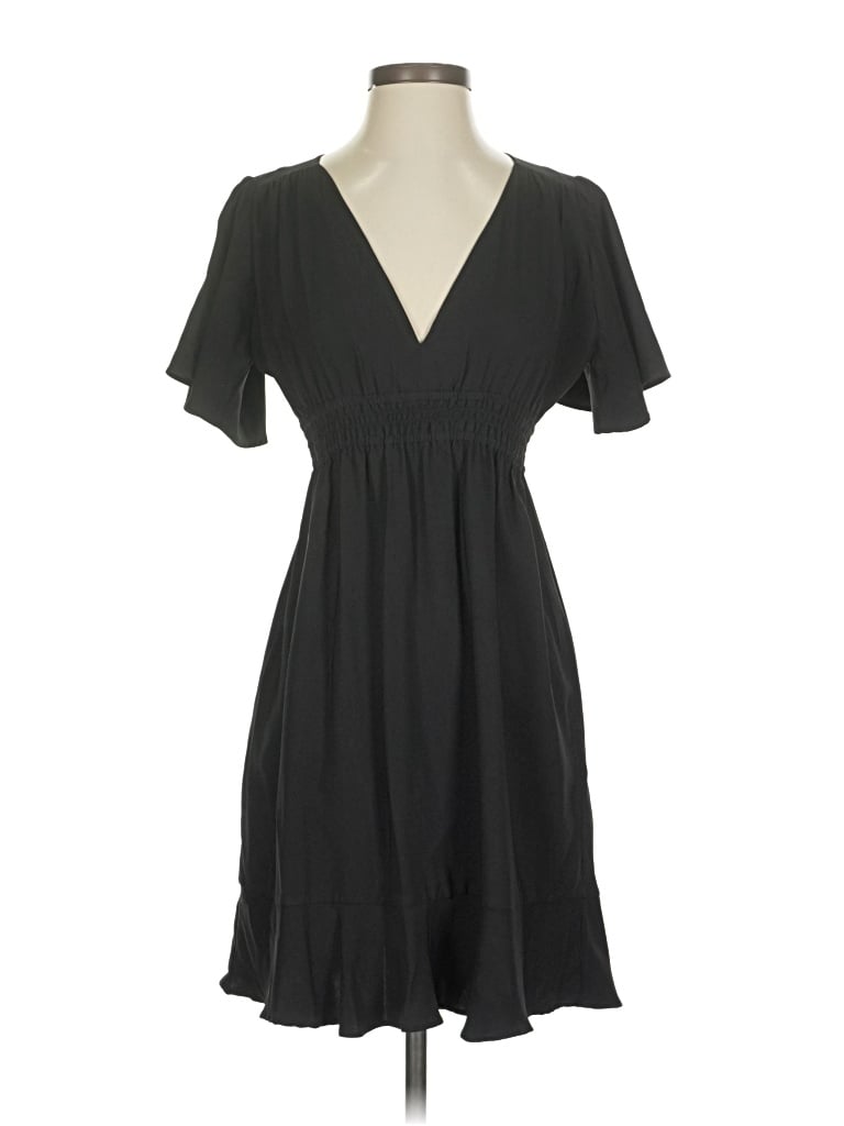 Pre-owned Bcbgeneration Casual Dress In Gray