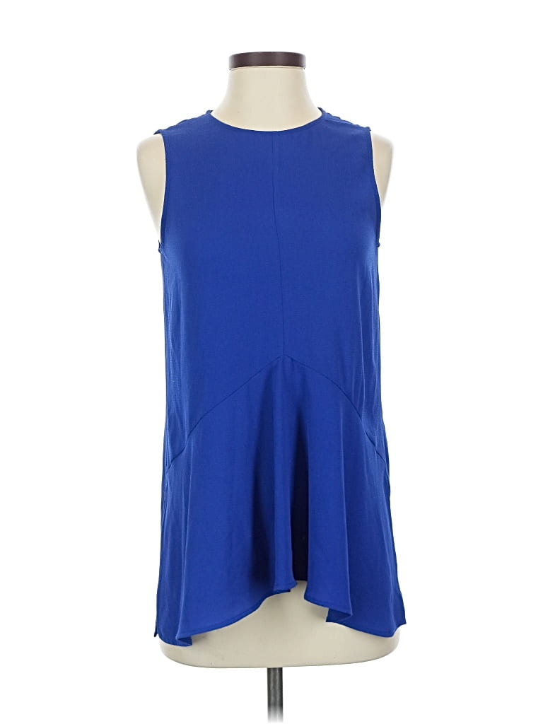 Pre-owned Vince Camuto Sleeveless Blouse In Blue