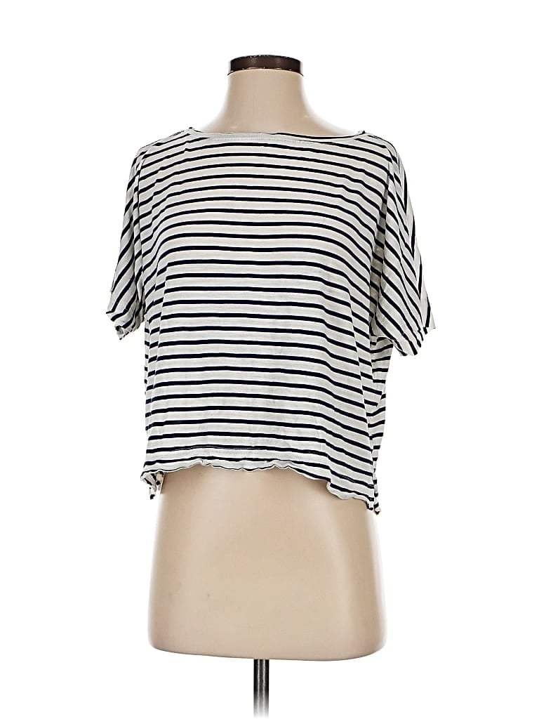 Pre-owned Athleta Short Sleeve T-shirt In White